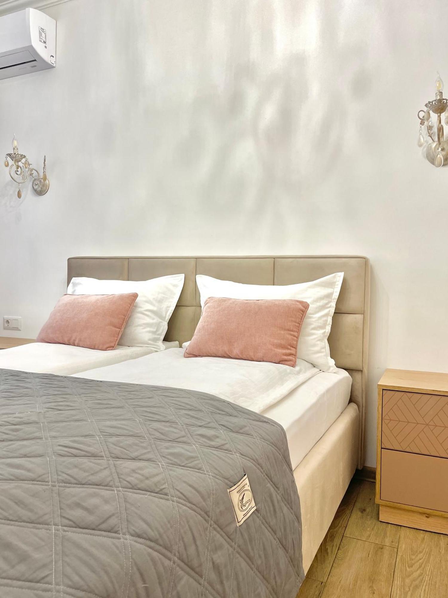 Favorite Apartments Citi Новобудова Тц Депот, Жк Атлант, Жк Водограй Дуже Чисто! チェルニウツィー エクステリア 写真